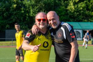 Benefizspiel Kinderlachen Stars&friends, RehaKind, BVB Legenden