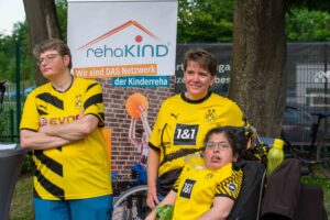Benefizspiel Kinderlachen Stars&friends, RehaKind, BVB Legenden