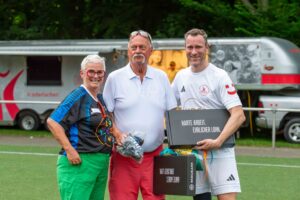 Benefizspiel Kinderlachen Stars&friends, RehaKind, BVB Legenden